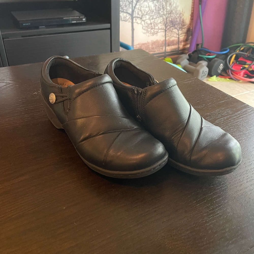 Clarks 6W Black